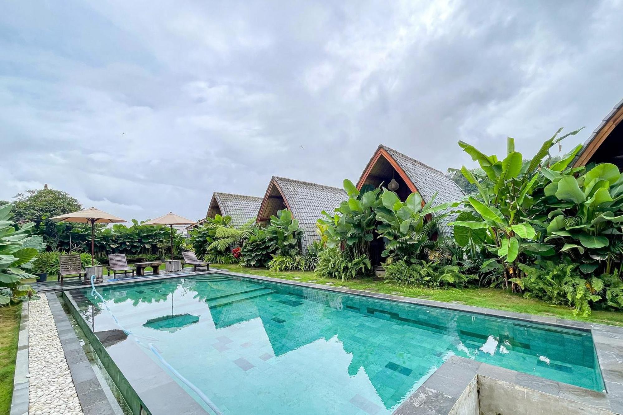 The Caldera Villas Kubupenlokan Екстериор снимка